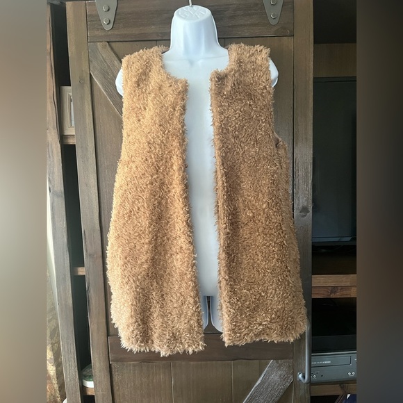 Vince Camuto Vest - Picture 1 of 2